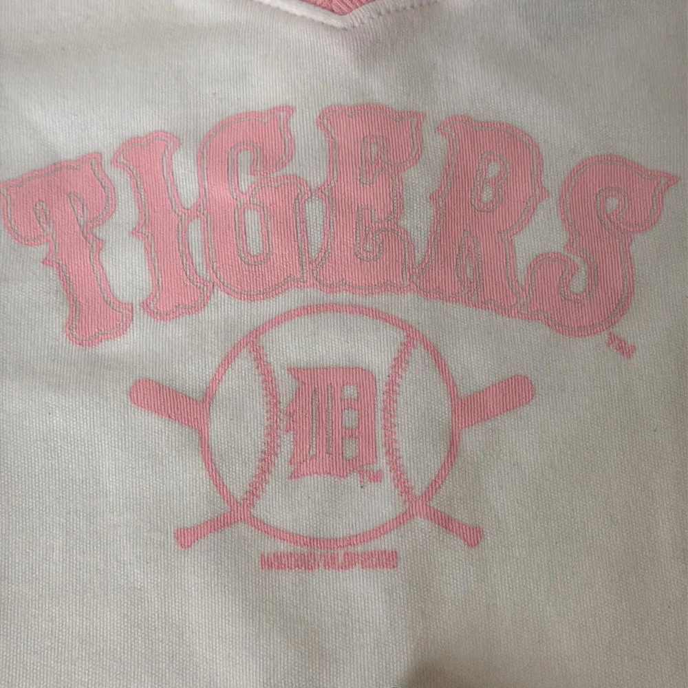 Baby Girls Detroit Tigers 2 Piece Outfit Pink White 24 Months Onesie Shorts - Picture 2 of 10